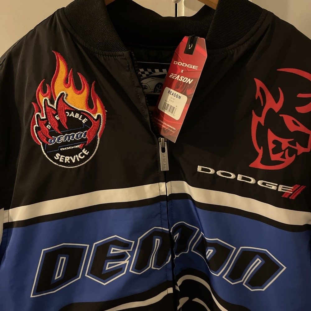 NWT Dodge SRT Demon DodgeXReason  Limited Edition Collaboratook Jacket SZ (M) - Picture 3 of 4